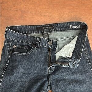 Calvin Klein Pencil Skinny Jeans in Dark Blue Wash size 28/6